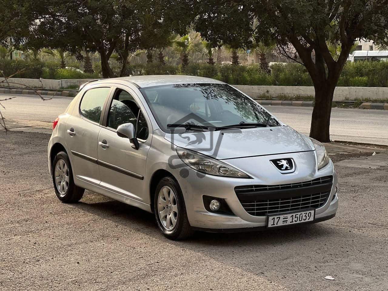 Peugeot 207 French - الصورة 3
