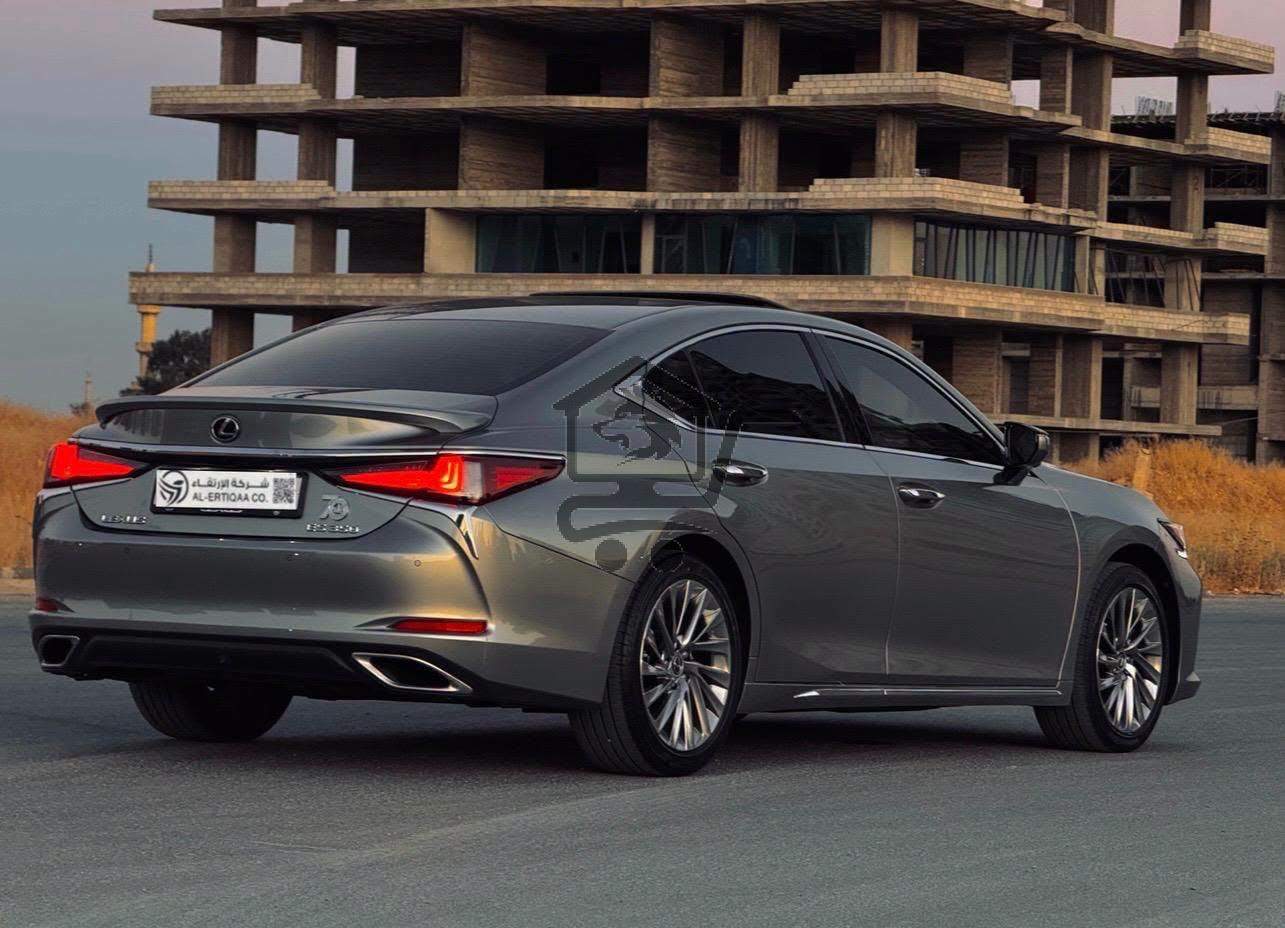 Lexus Ex350 2025 - الصورة 4