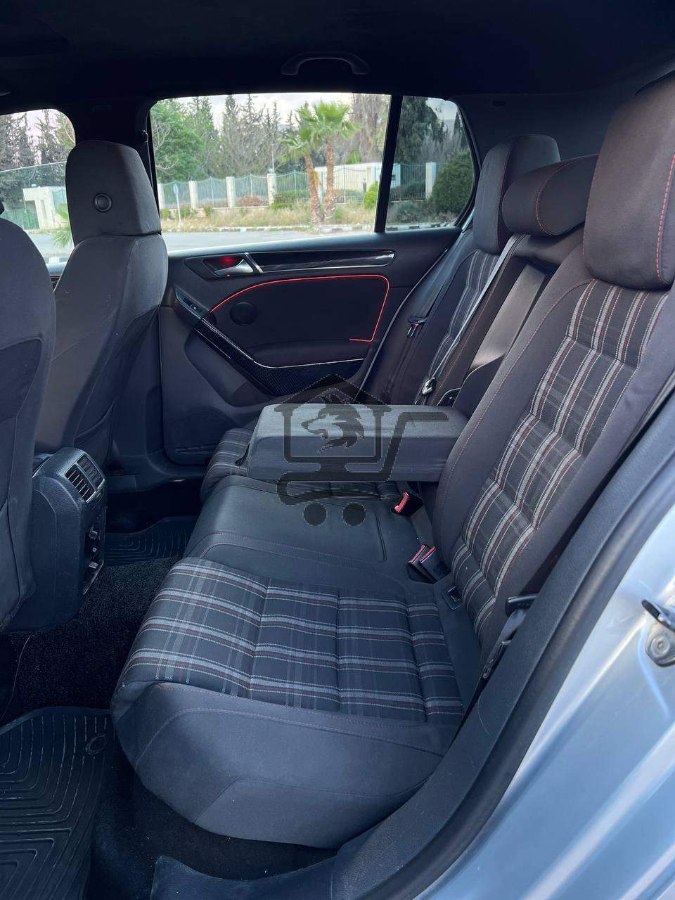 Volkswagen GTI Mkvl6 - الصورة 8