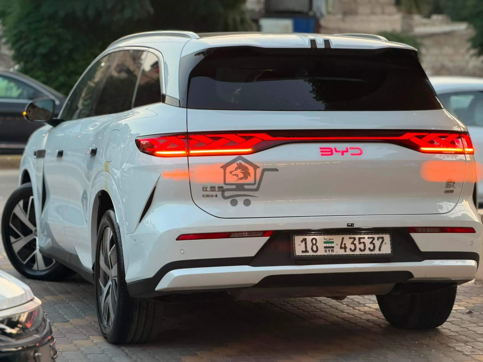 BYD Tang L DM-i - الصورة 4