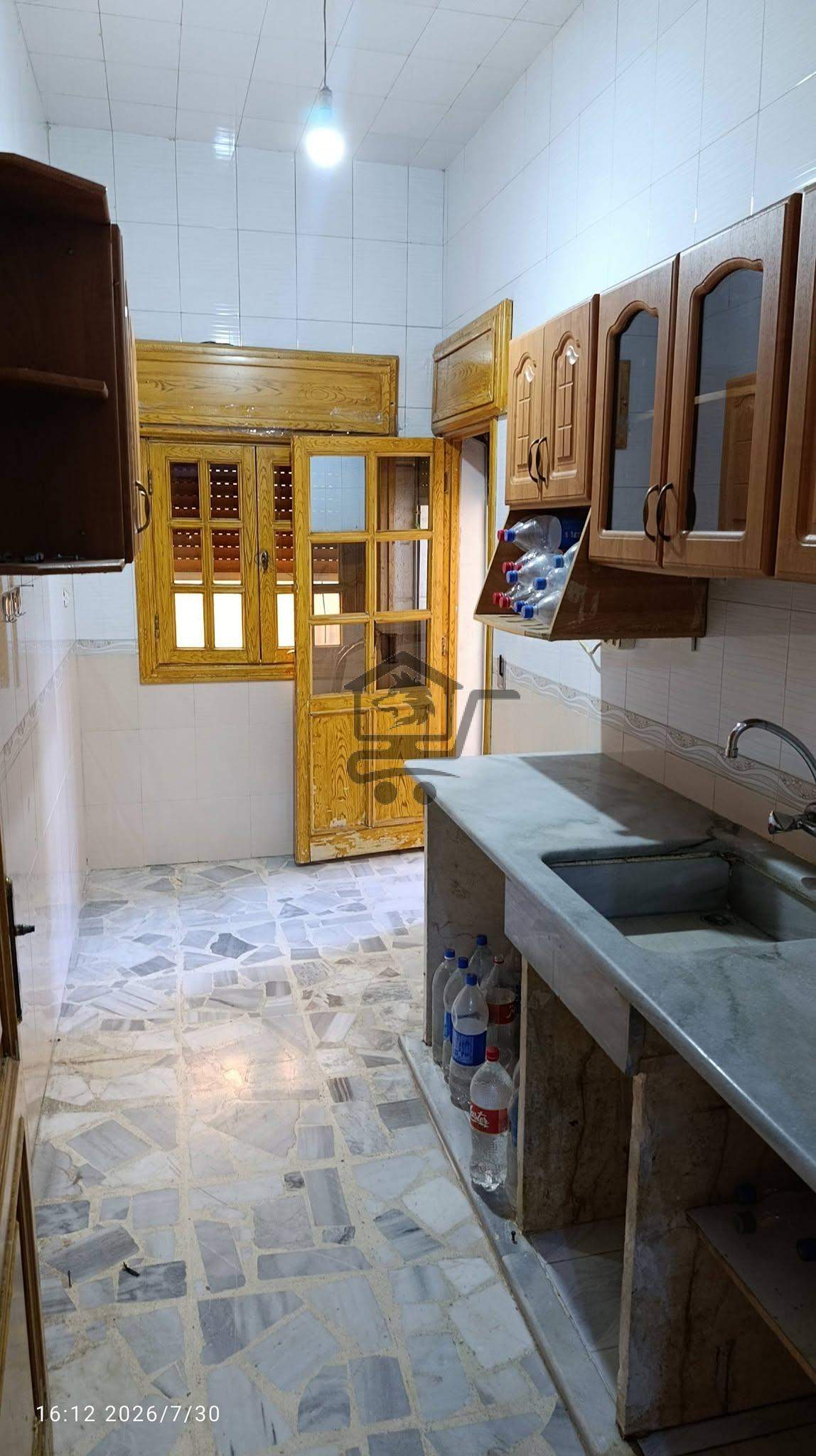 شقة بمنطقة مميزة - الصورة 4