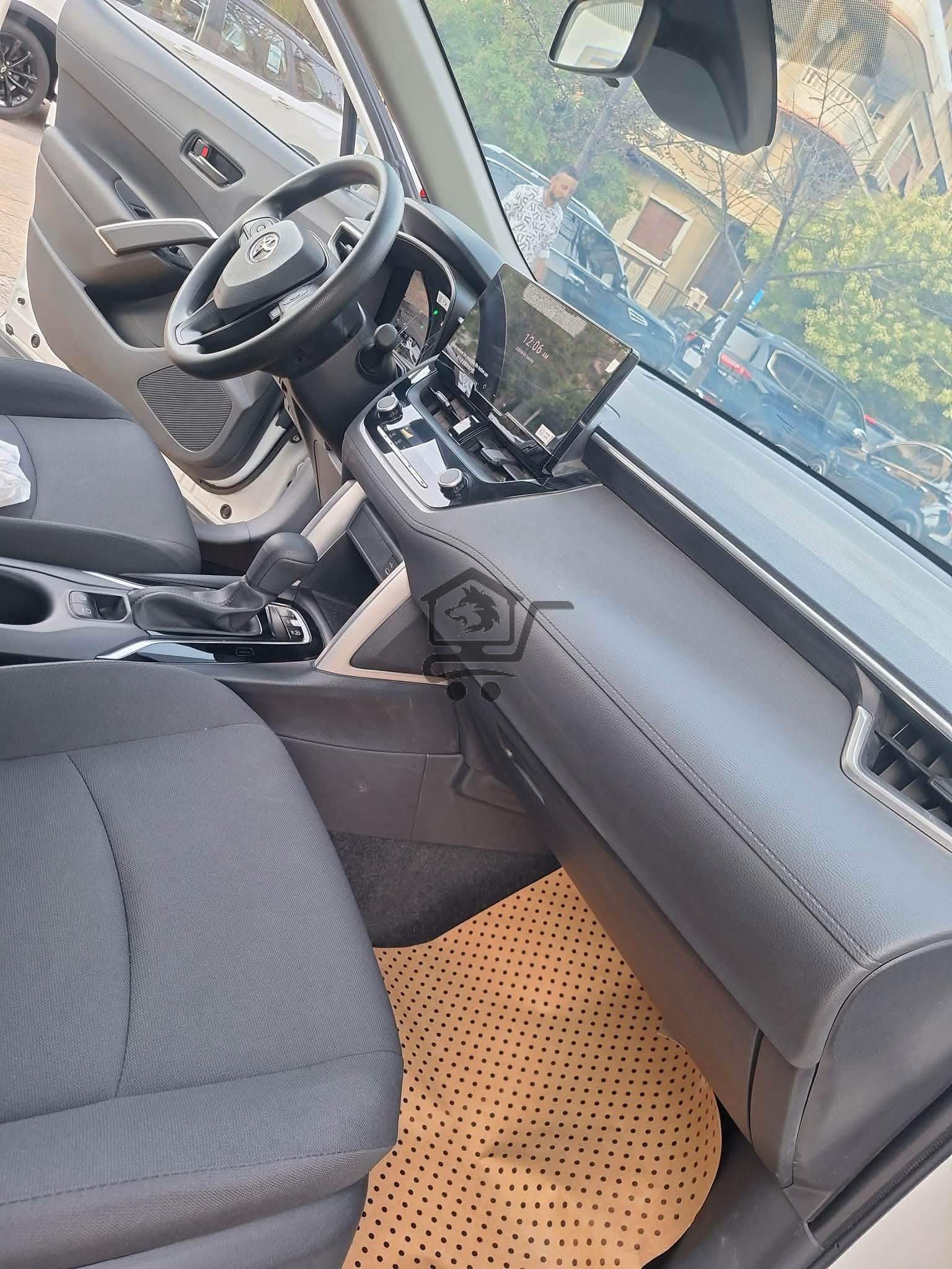 Toyota Corolla - الصورة 5