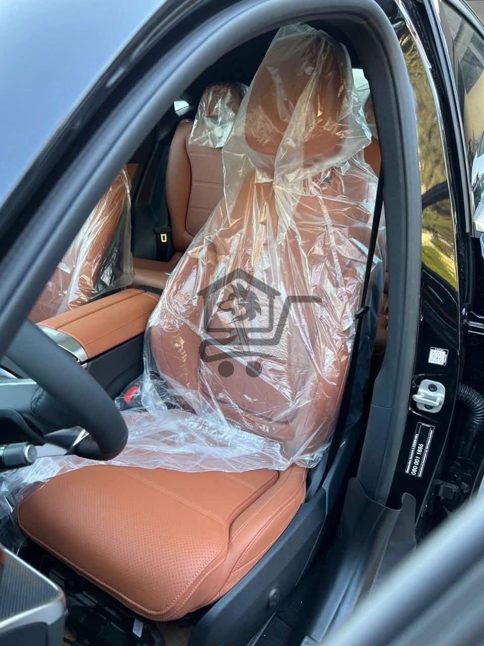 Mercedes-Benz GLC 300 - الصورة 7