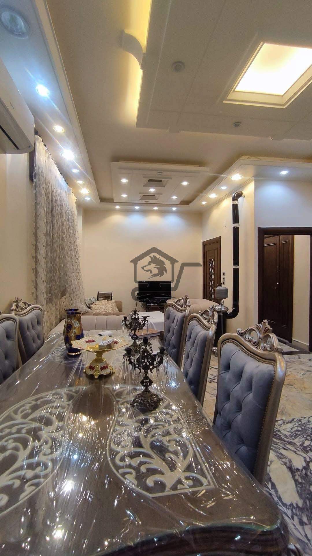 منزل فاخر - الصورة 8