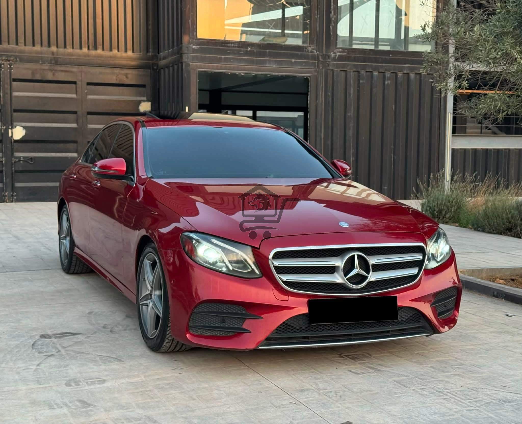 MERCEDES E300 - الصورة 1