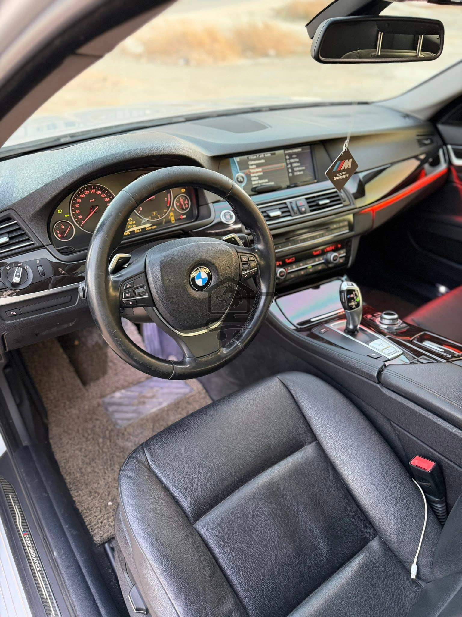 BMW 530i 2011 - الصورة 7