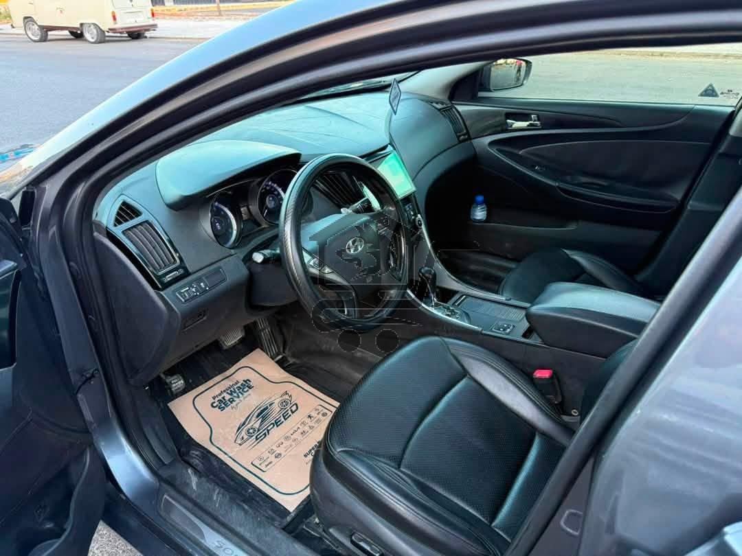 Hyundai Sonata 2011 - الصورة 5