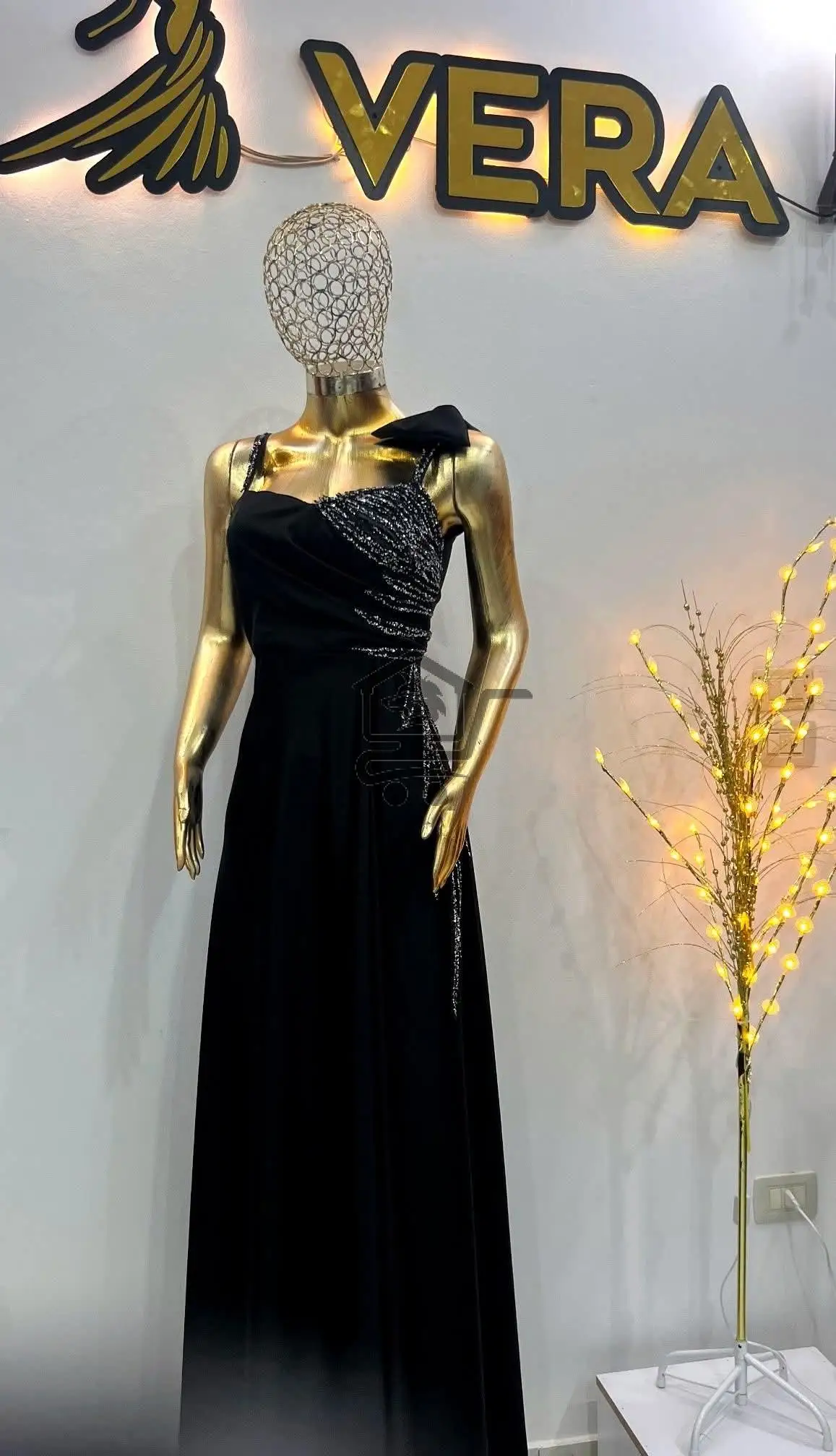 VERA STYLES... كل فستان حكاية👗 - الصورة 6