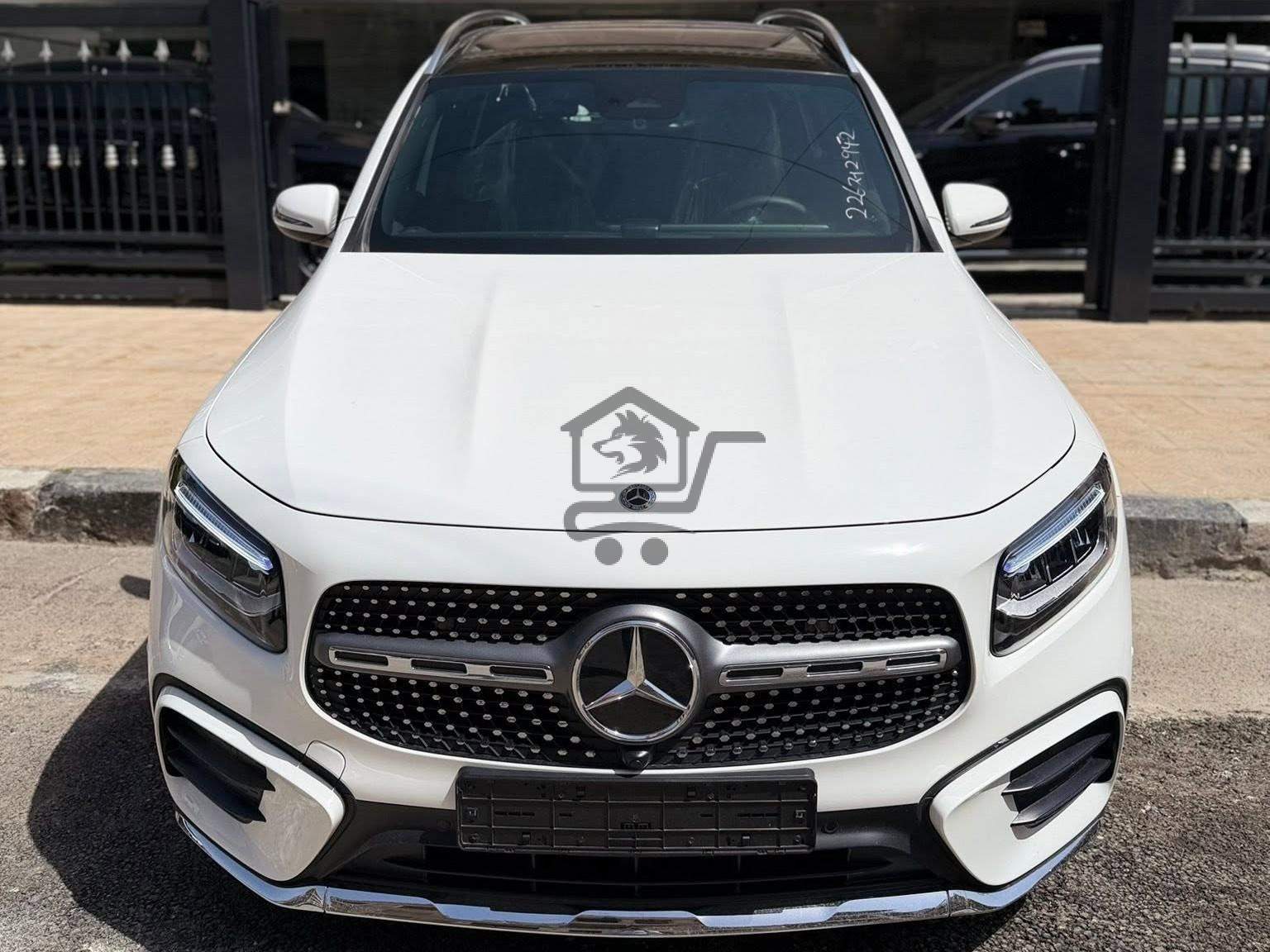 Mercedes-Benz GLB 250 - الصورة 5