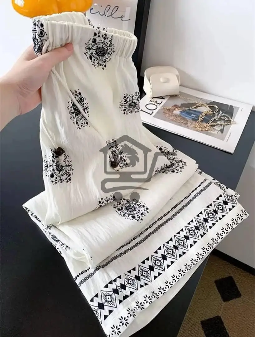 بنطلون نسائي بموديل مميز - الصورة 1