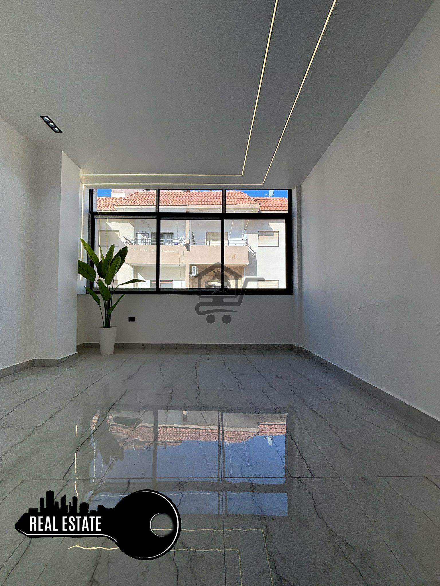 للبيع شقة طابق أول - الصورة 1