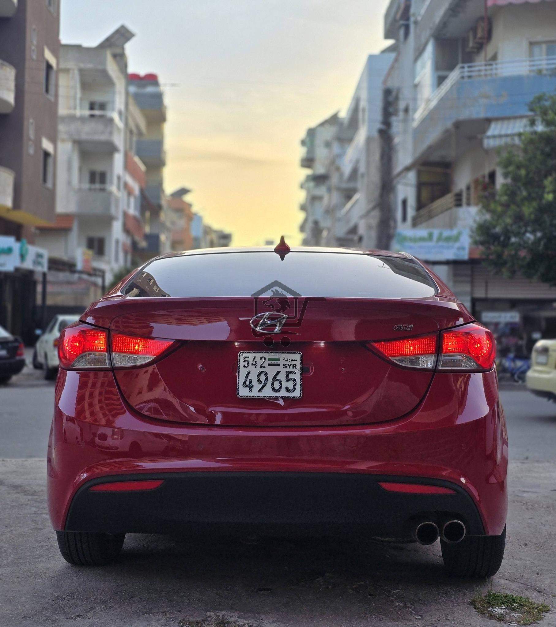 Hyundai Avante Copue 2014 - الصورة 4