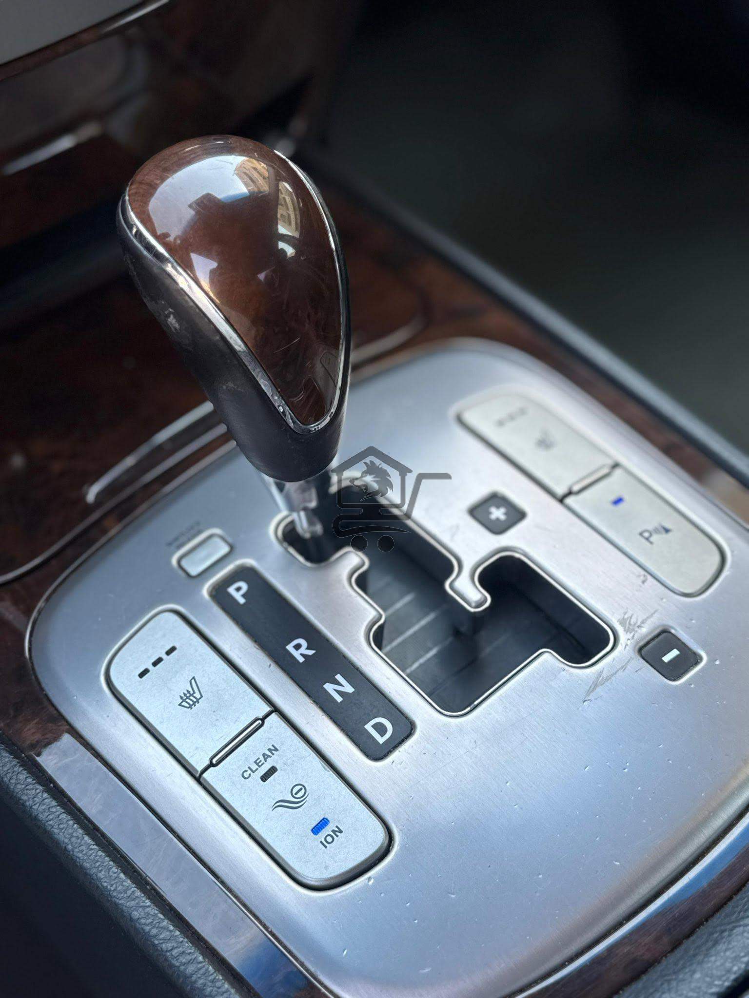 Hyundai Genesis 2010 - الصورة 7