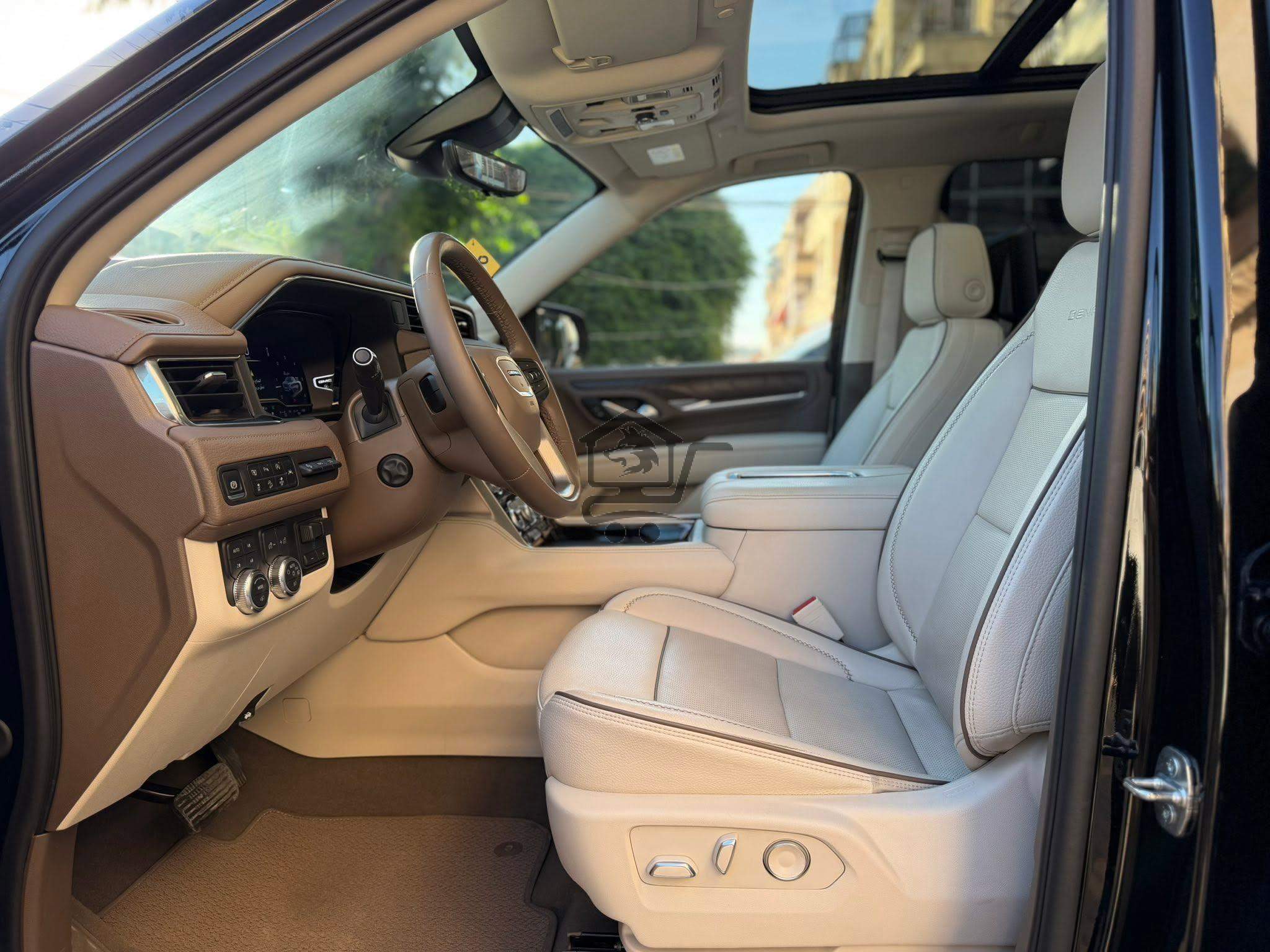 GMC Yukon Denali 2024 - الصورة 5