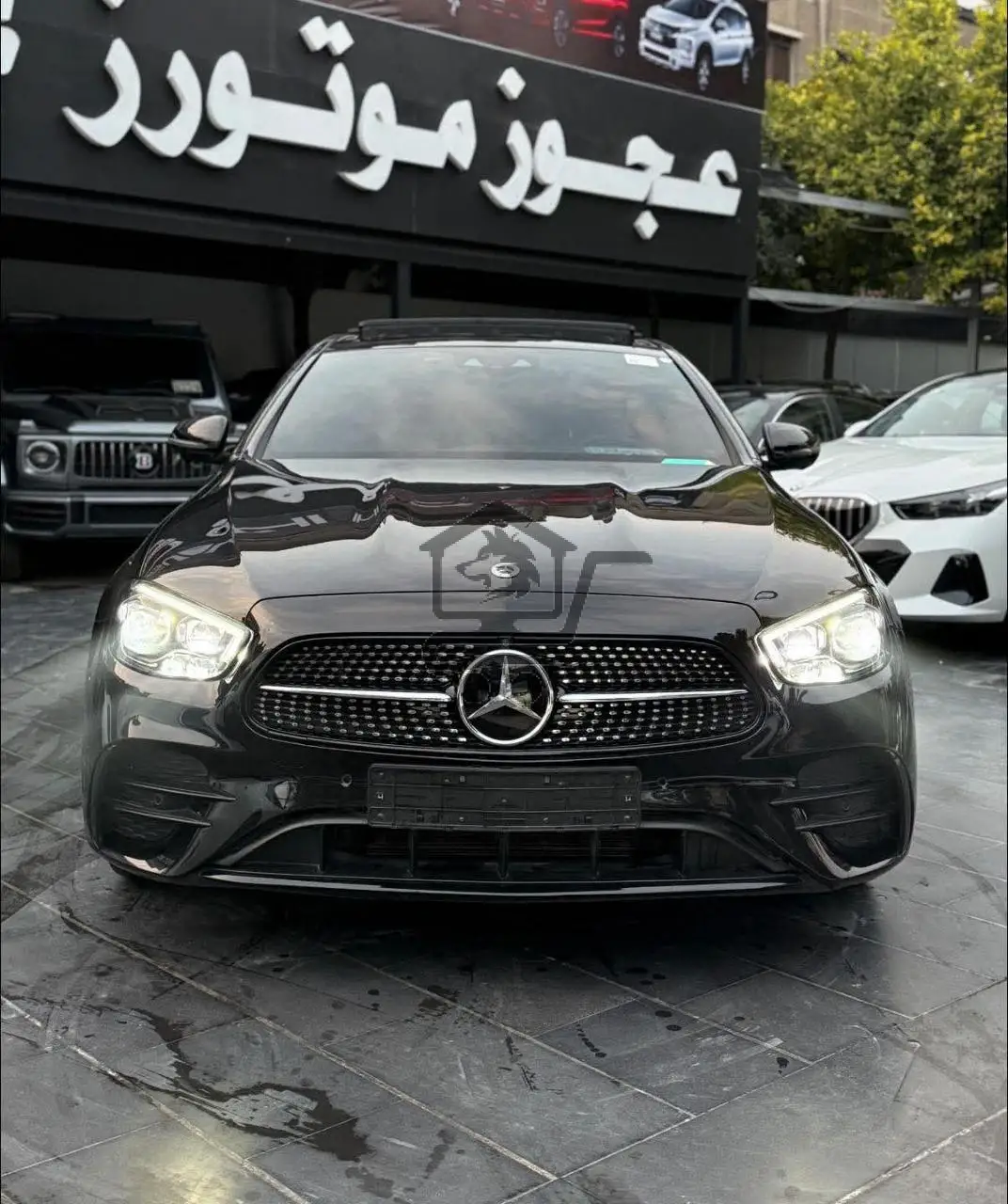 Mercedes Benz E350 - الصورة 1