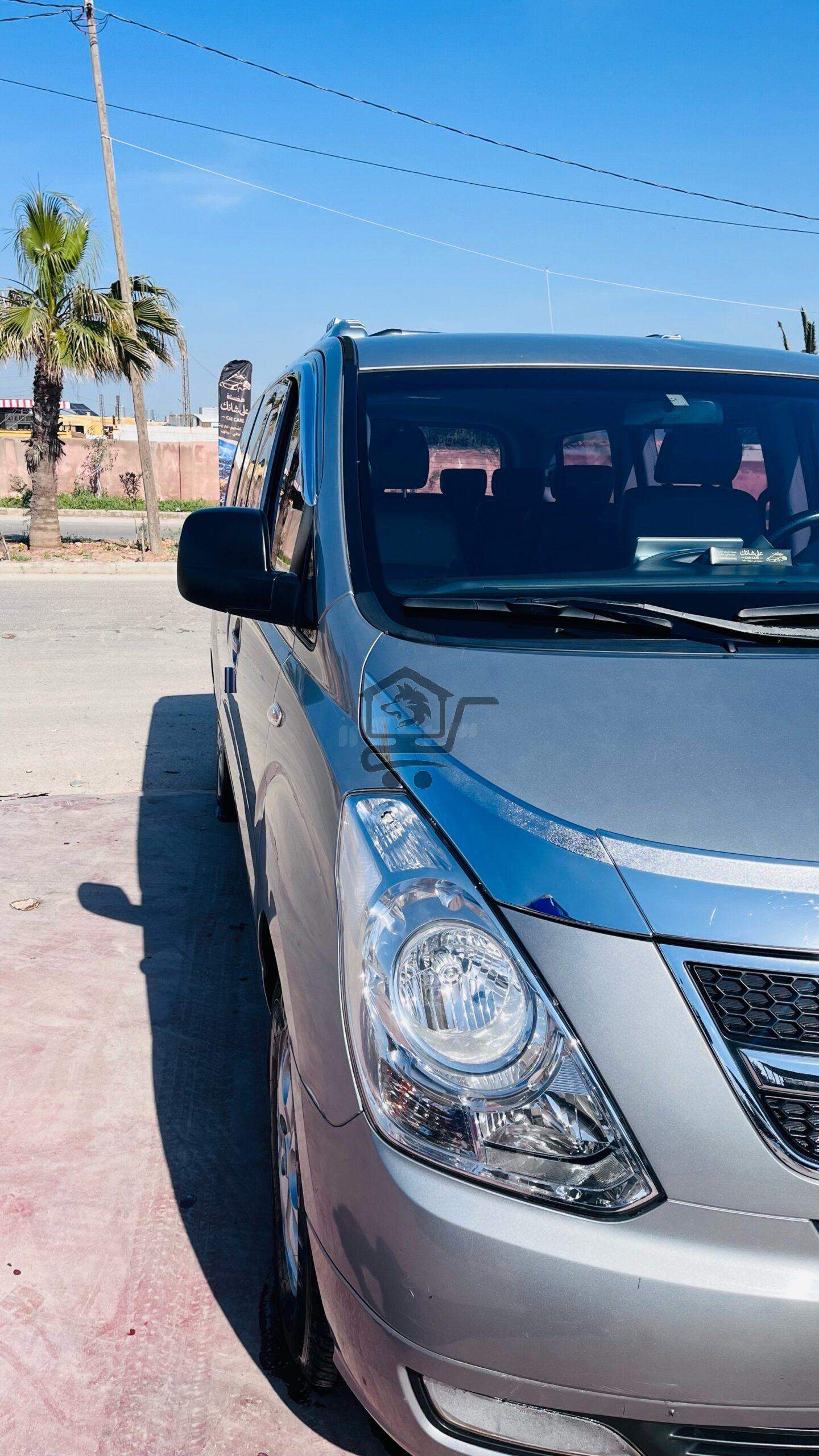 Hyundai فان - H1 - الصورة 8