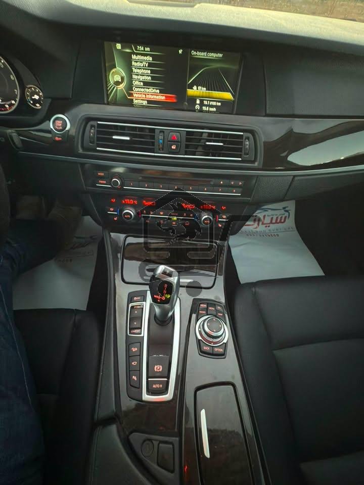 BMW 528i 2013 - الصورة 8