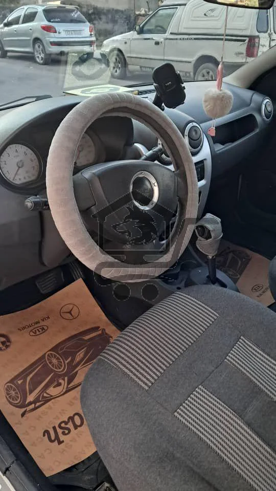 لوغان  2010 - الصورة 3