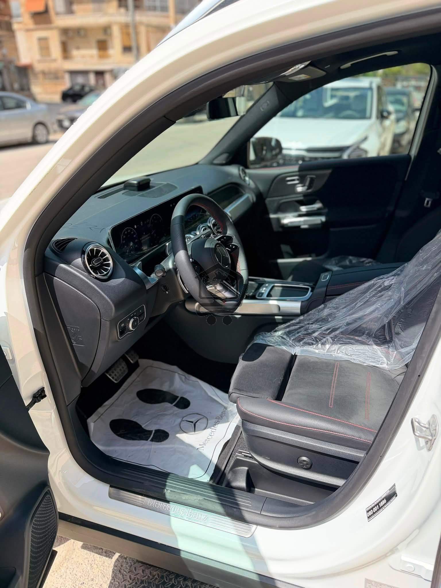 Mercedes-Benz GLB 250 2025 - الصورة 5