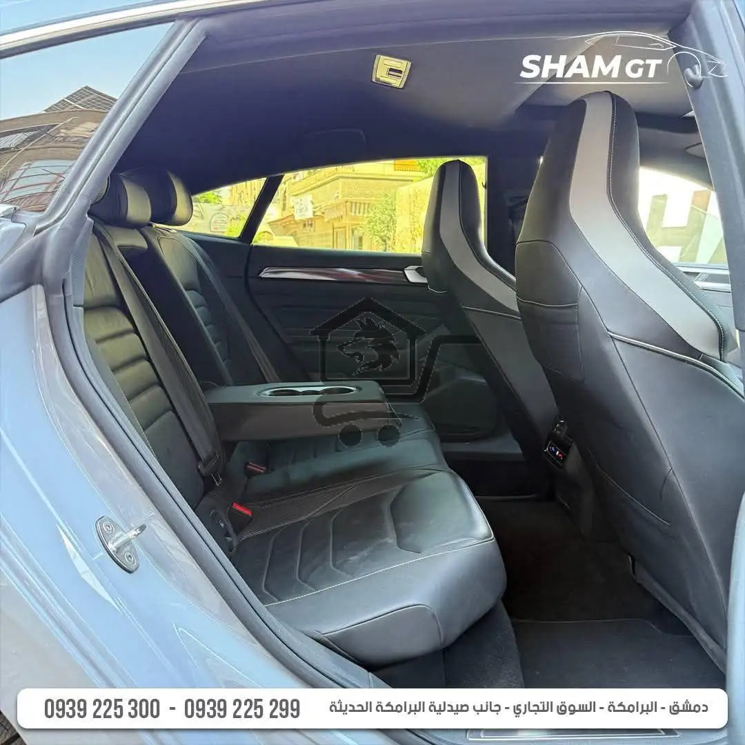 Volkswagen Areton R 2023 - الصورة 9