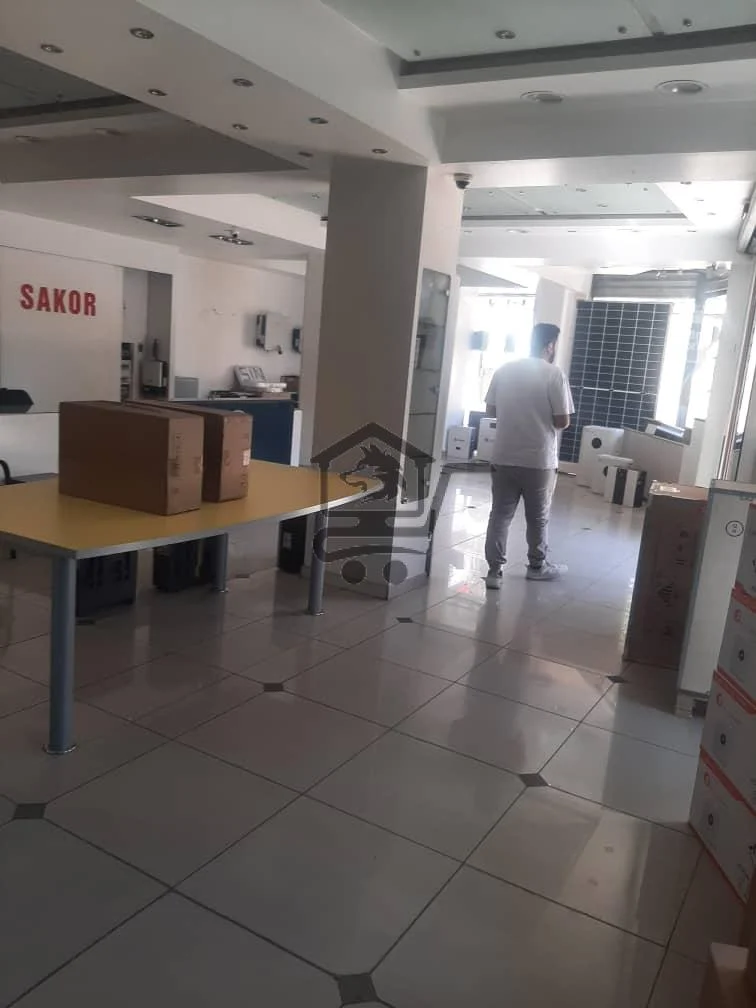 صالة تجارية في أهم أسواق دمشق - الصورة 1