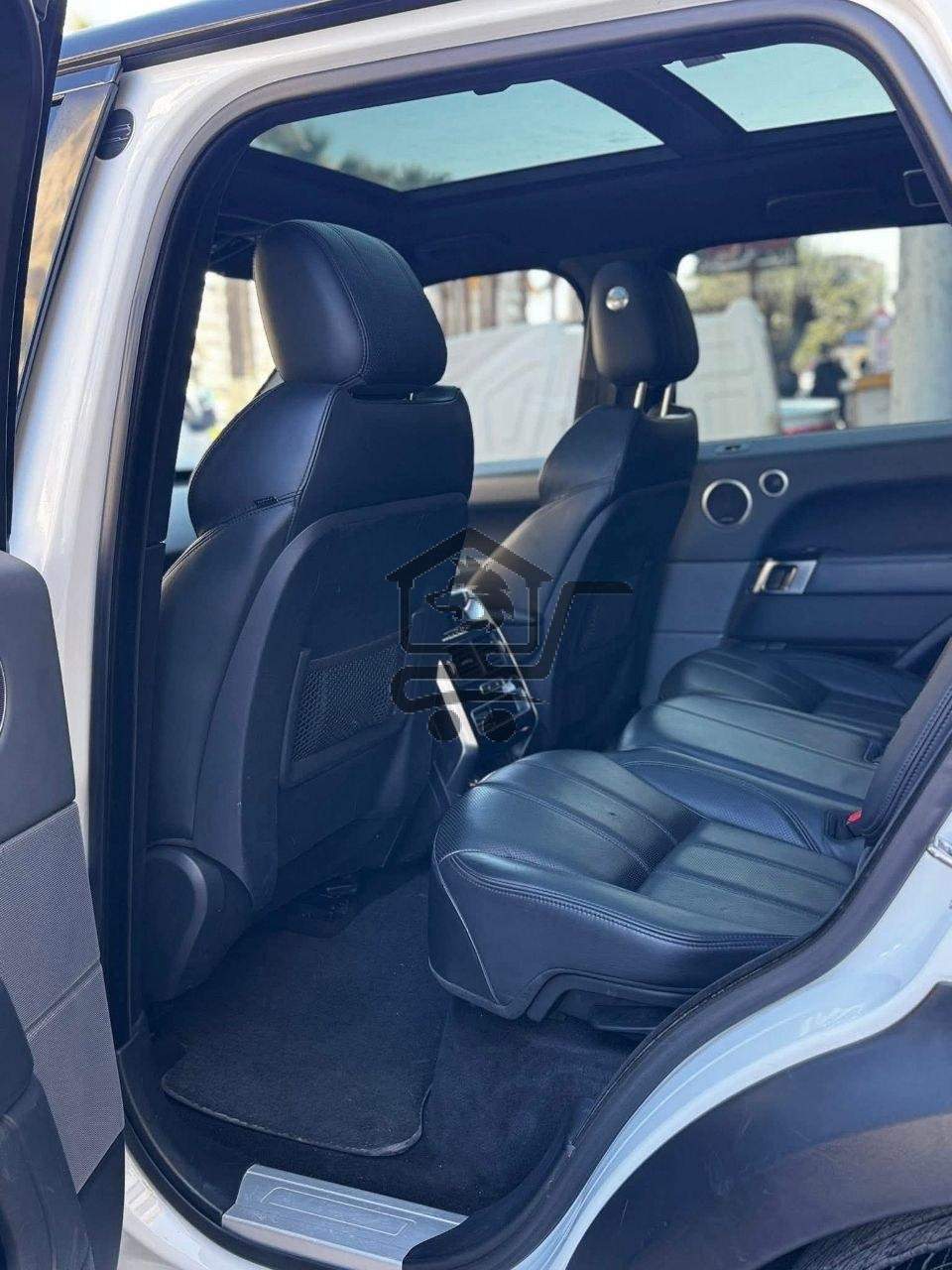 RANGE ROVER SPORT 2015 - الصورة 9