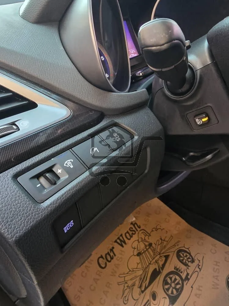 هونداي سنتافيه دي ام 2013 - الصورة 9