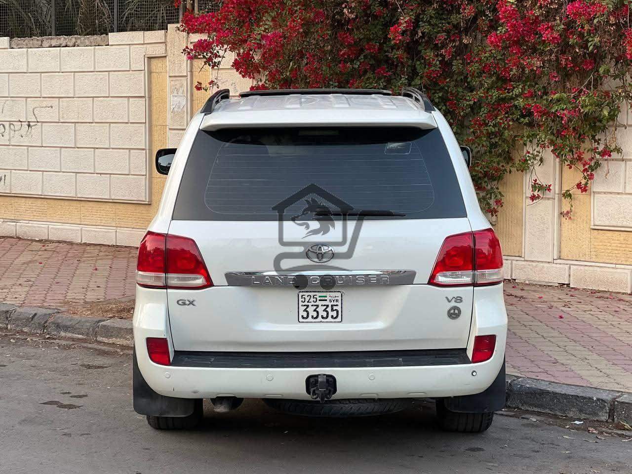 Toyota Land  Cruiser GXR - الصورة 5