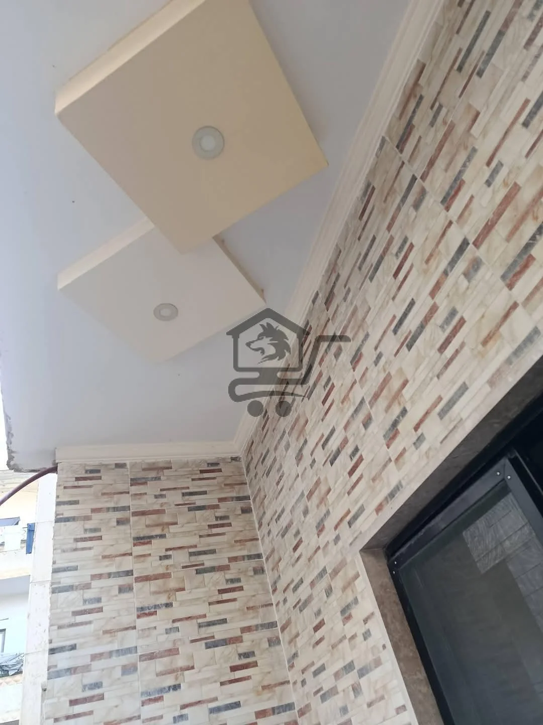 شقة بدون فرش بكسوة جيدة - الصورة 7