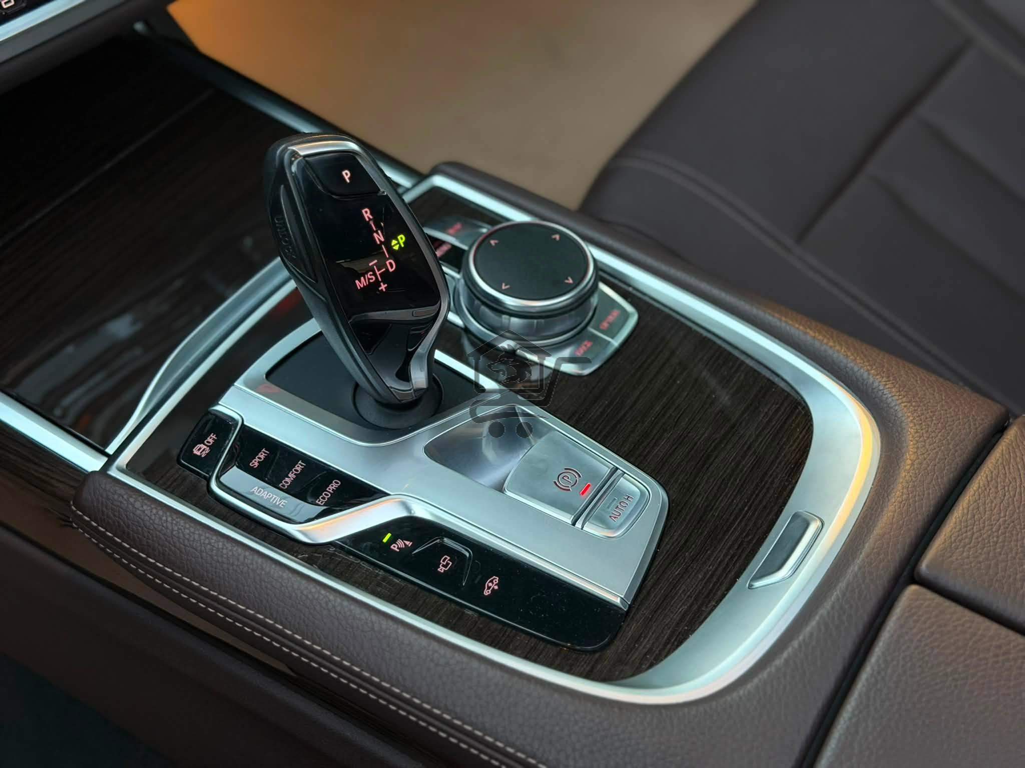 BMW 730Li 2018 - الصورة 9