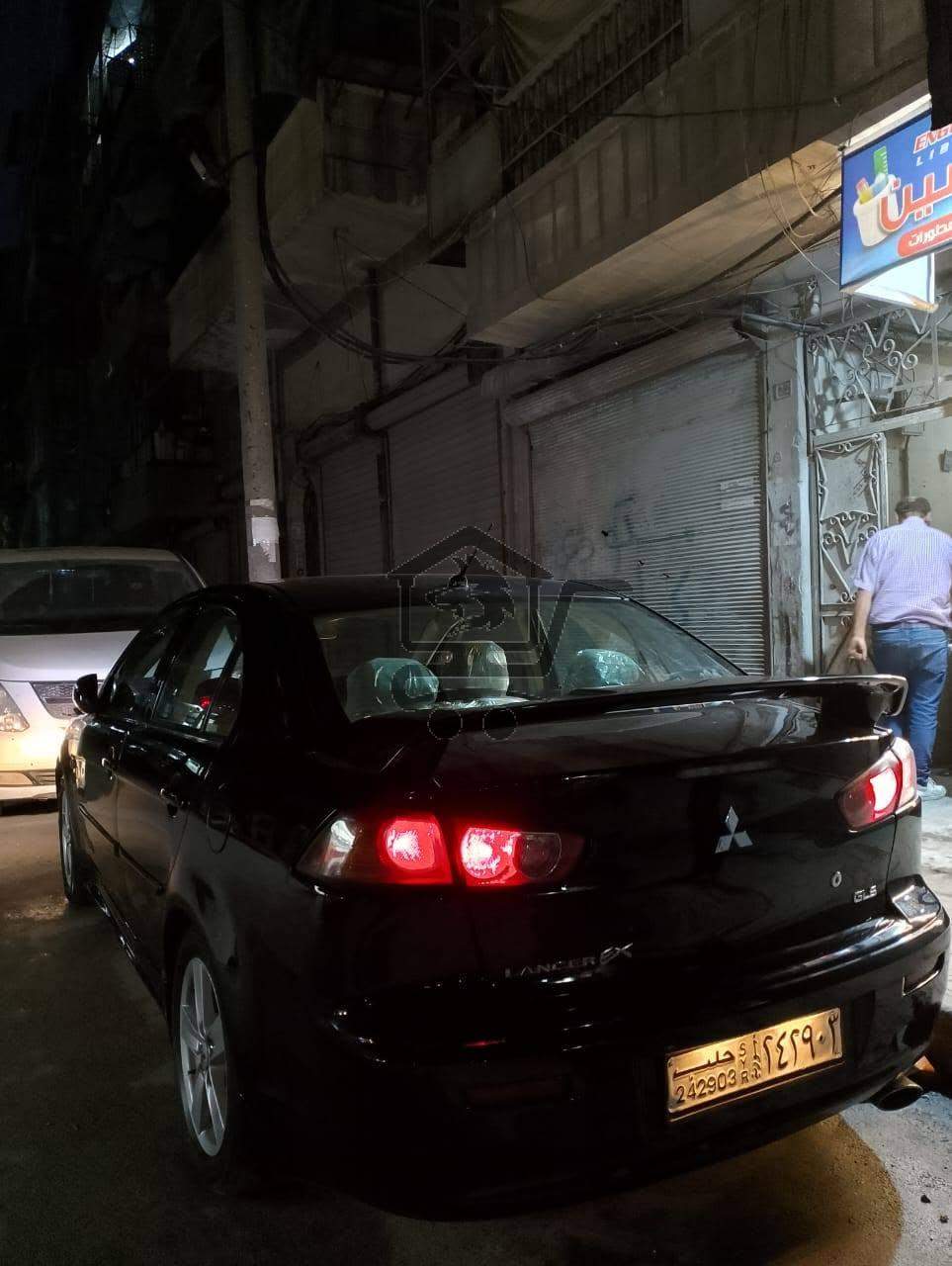 َمتسوبيشي قرش GLS - الصورة 2