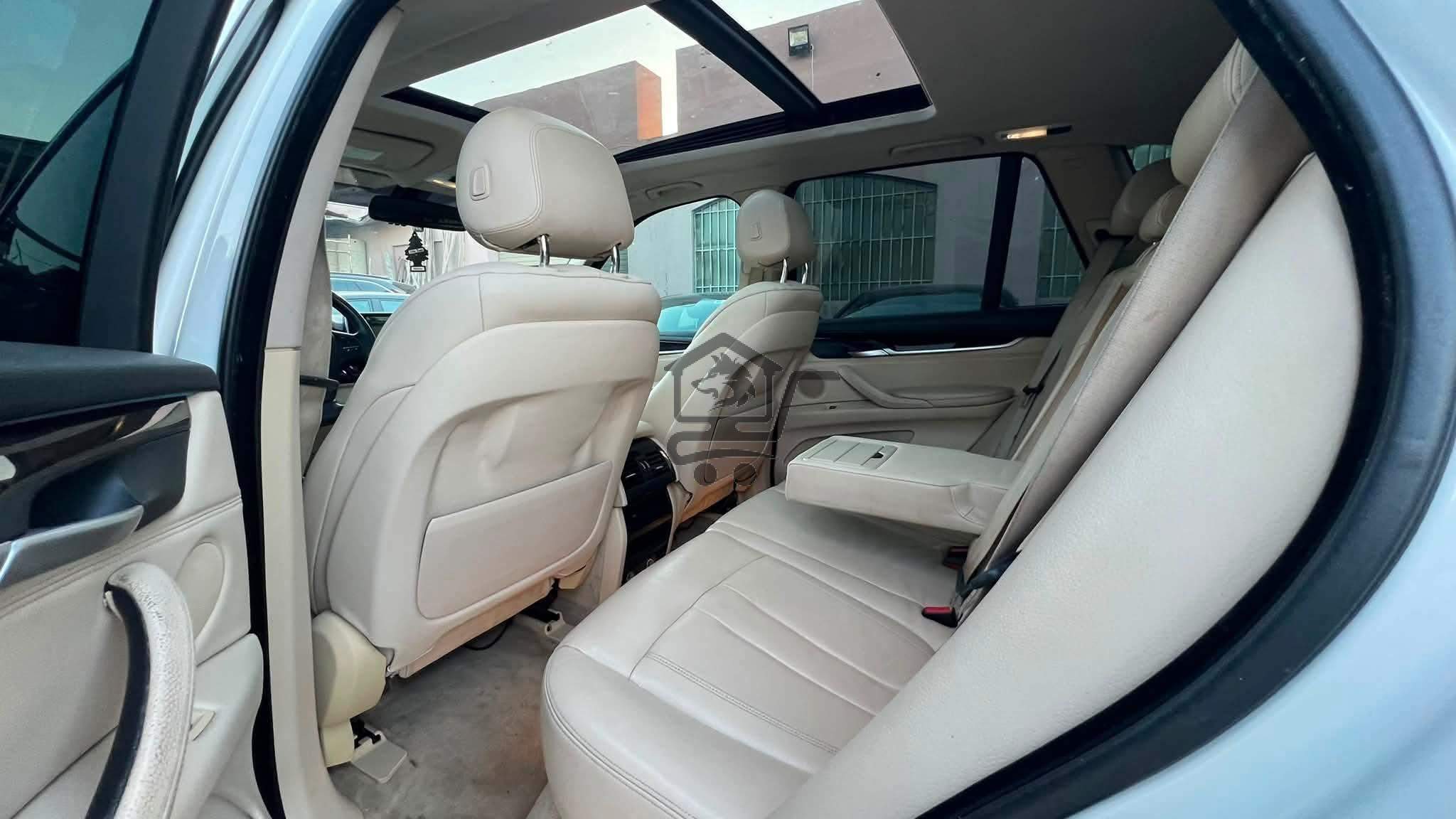 BMW X5 - الصورة 4