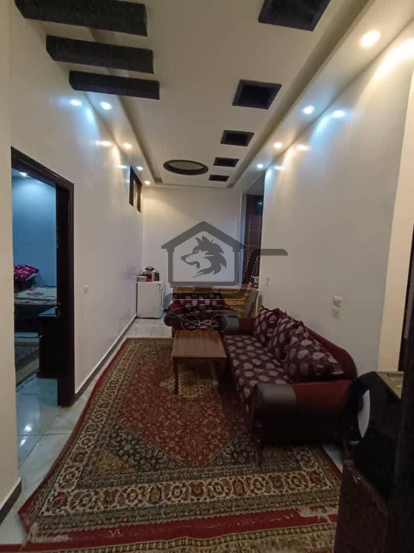 شقة بإكساء جيد جدا - الصورة 4