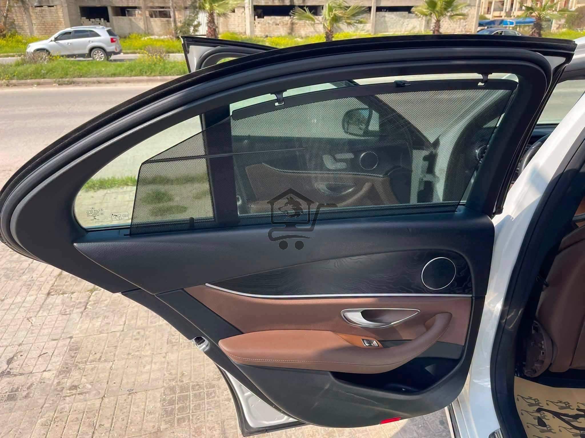 MERCEDES E200 - الصورة 4