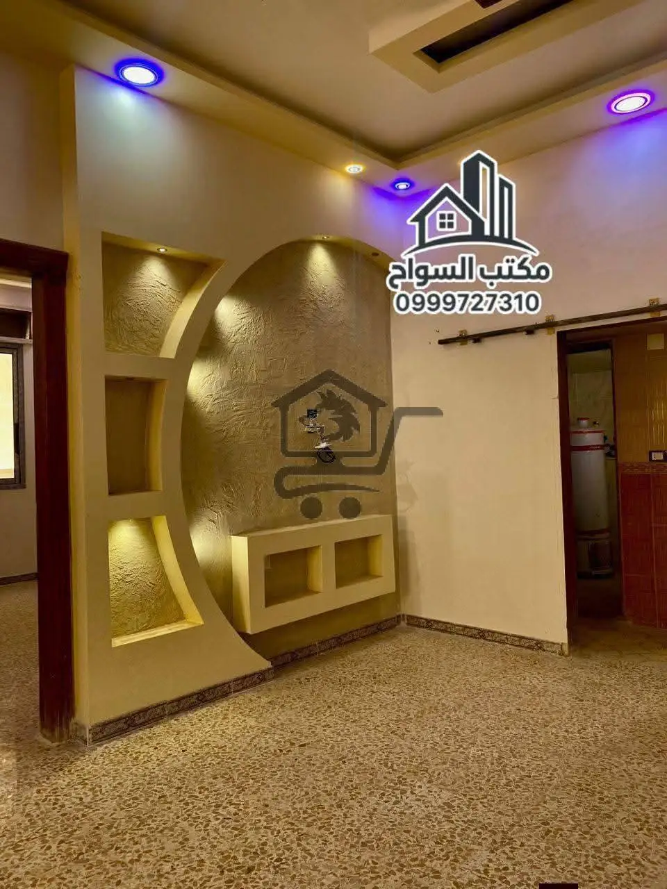 شقة ثلاث غرف بكسوة ممتازة - الصورة 1