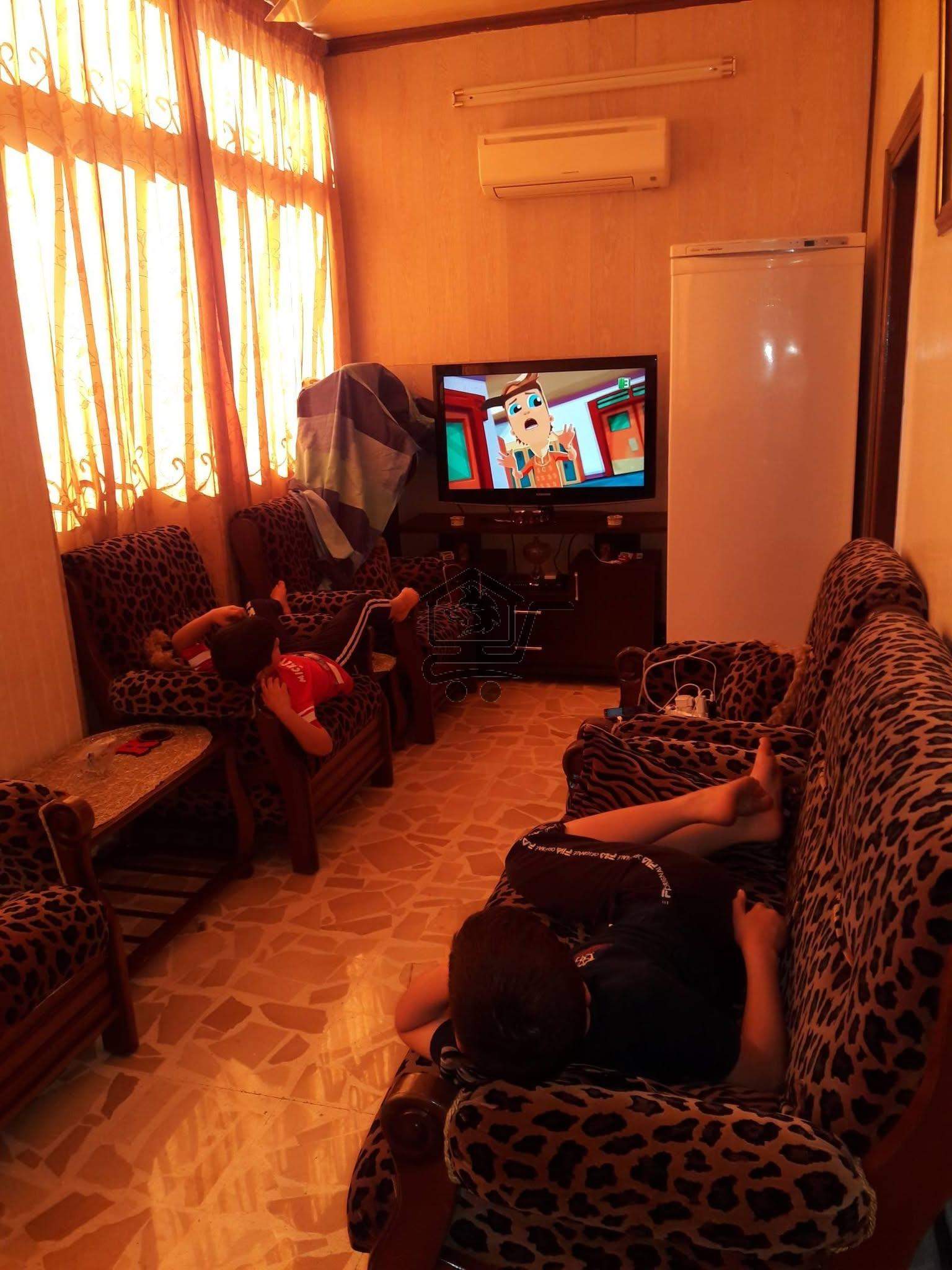 شقة للبيع بسعر مناسب - الصورة 1