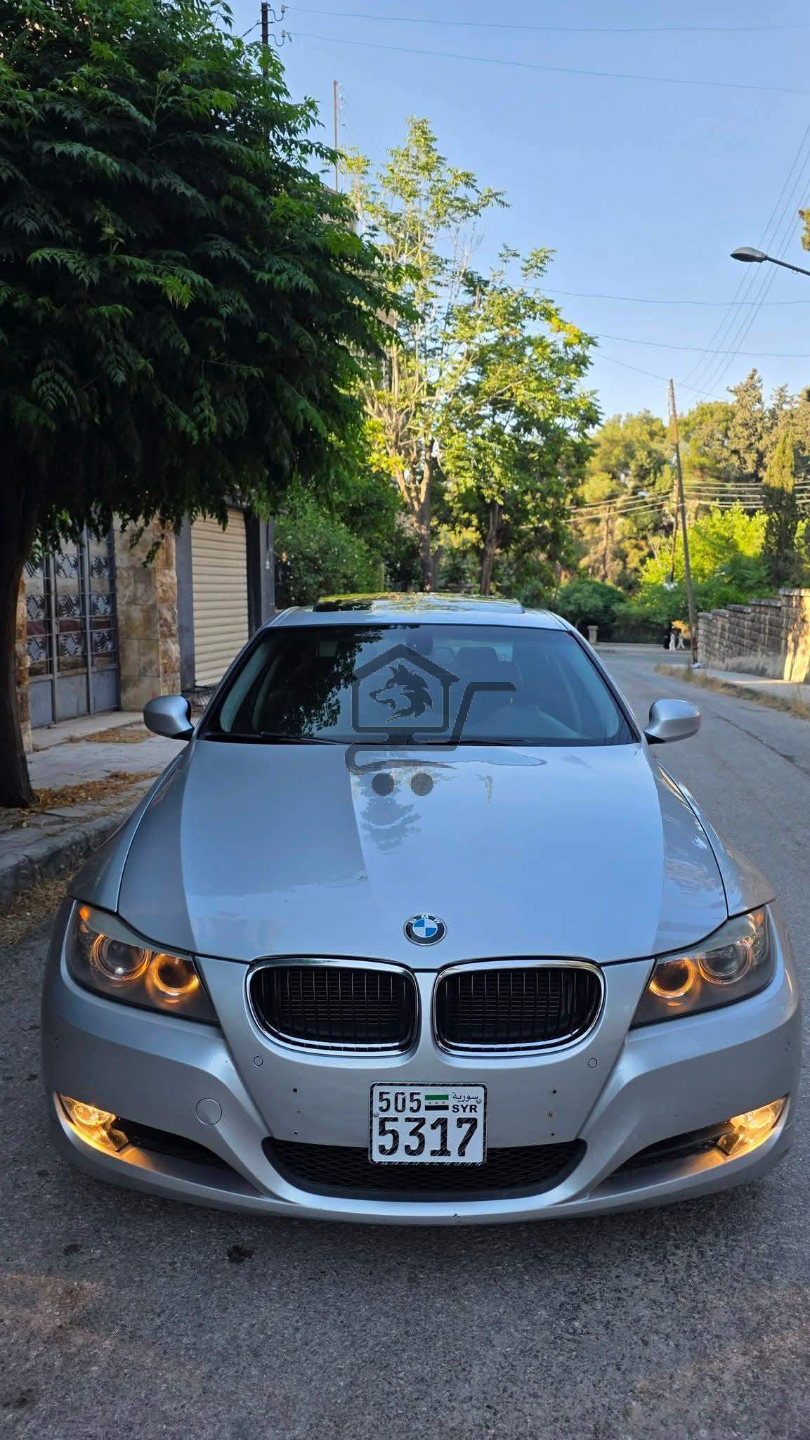 BMW 320i - الصورة 3