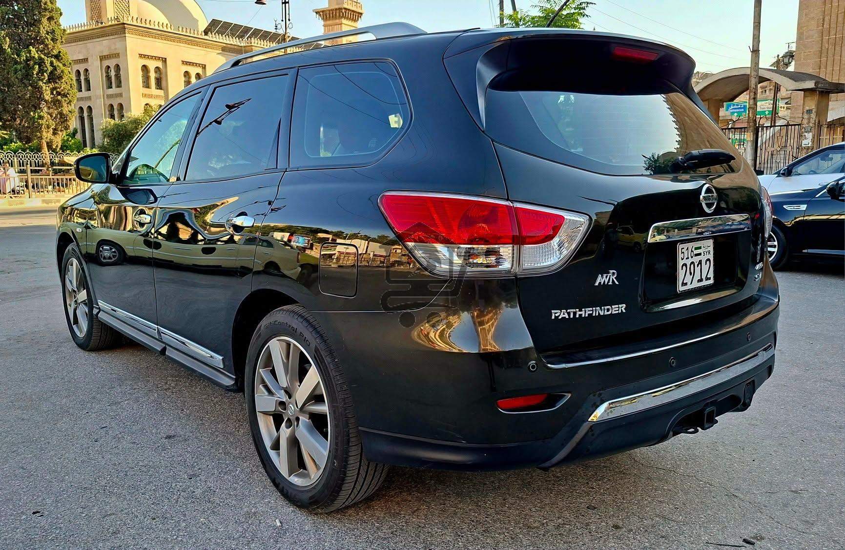 Nissan Pathfinder 2016 - الصورة 4