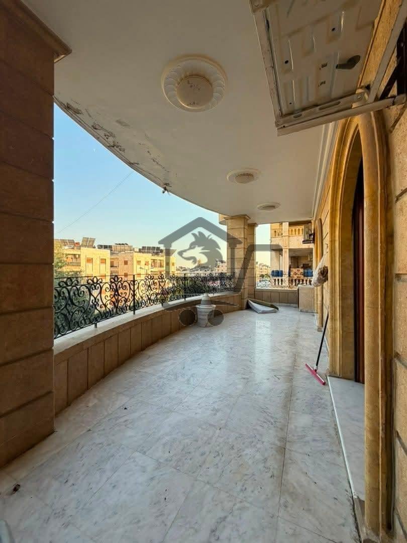 منزل فاخر - الصورة 9