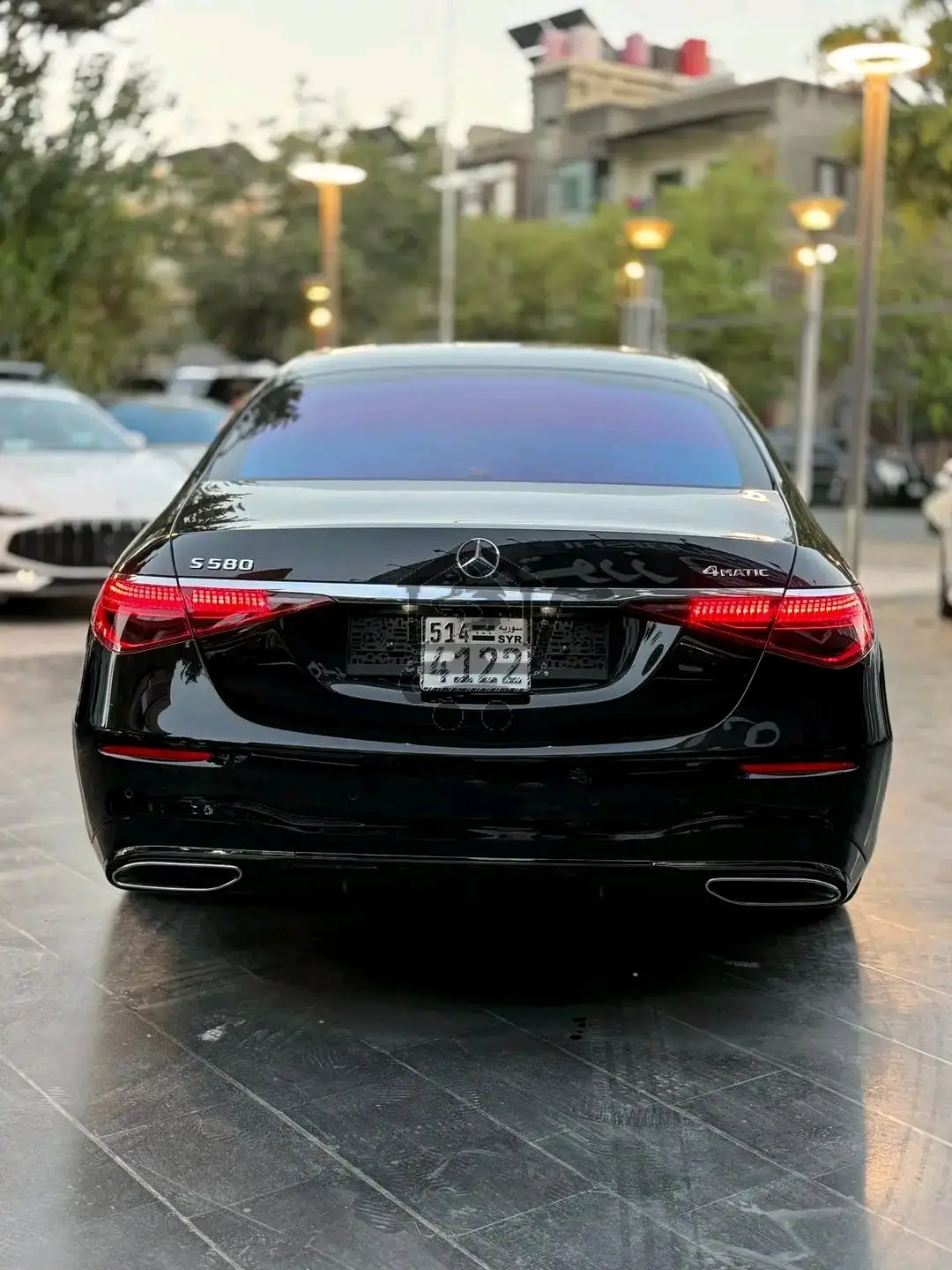 Mercedes Benz - الصورة 3