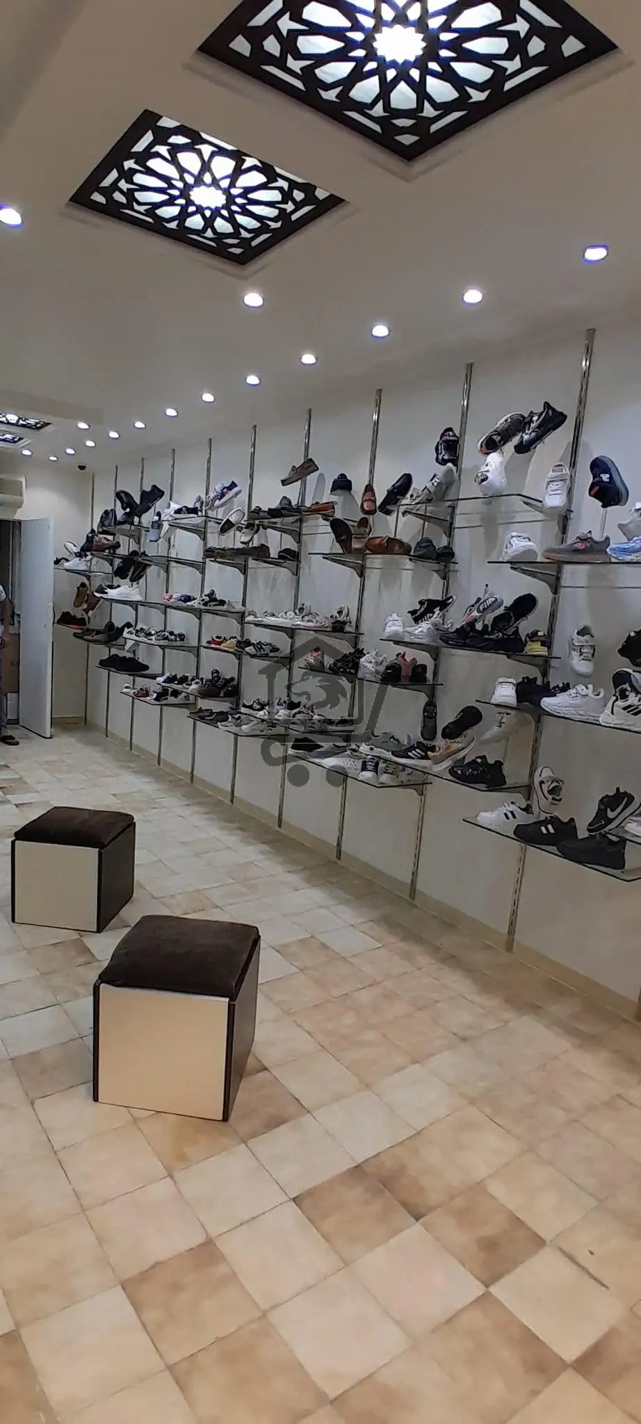 روز لوازم ديكور clothes shop supplies - الصورة 3