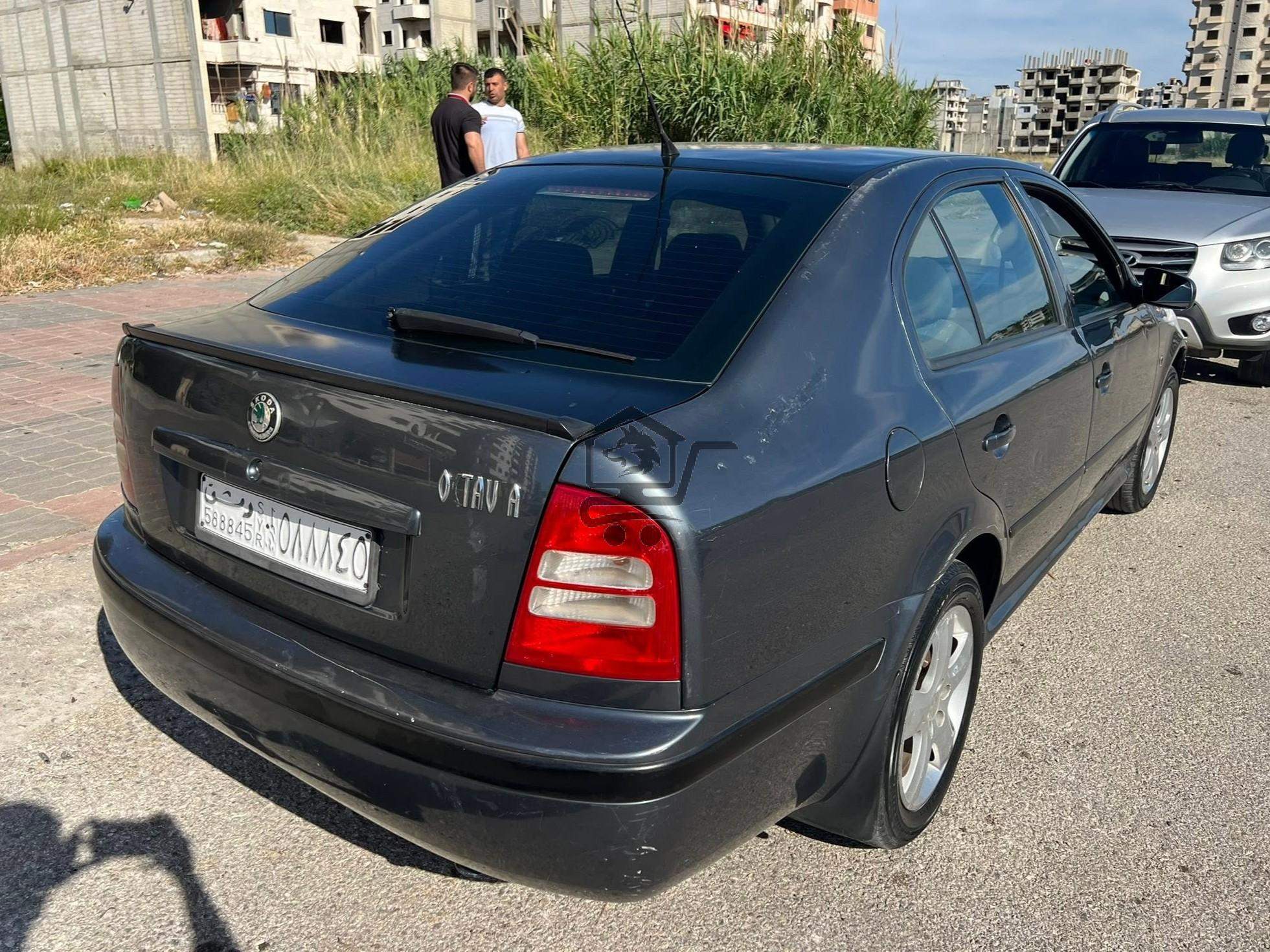 Skoda Octavia 2009 - الصورة 4