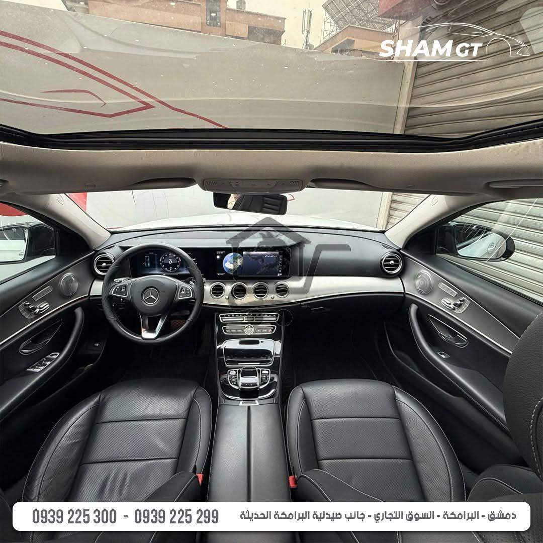 Mercedes E_Class E300 - الصورة 9