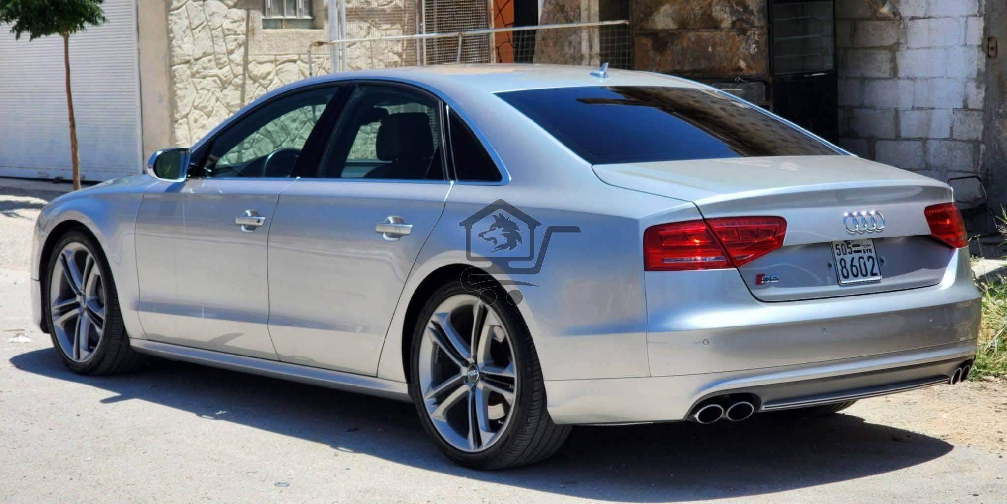 AUDI S8 - الصورة 9