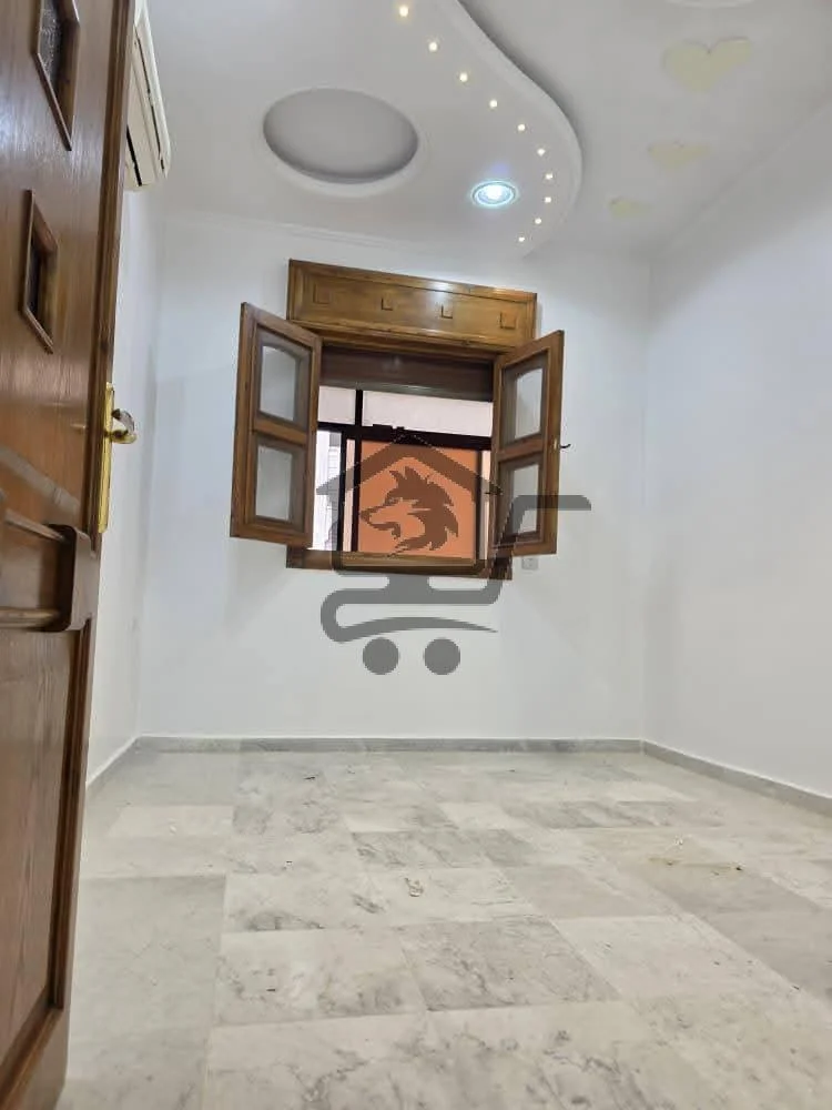 منزل فاخر للبيع - الصورة 8