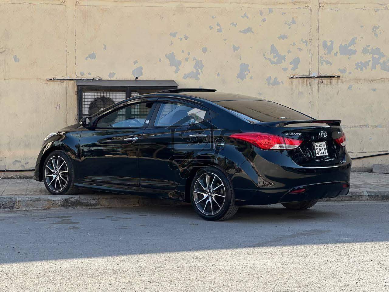 Hyundai Avante 2011 - الصورة 4