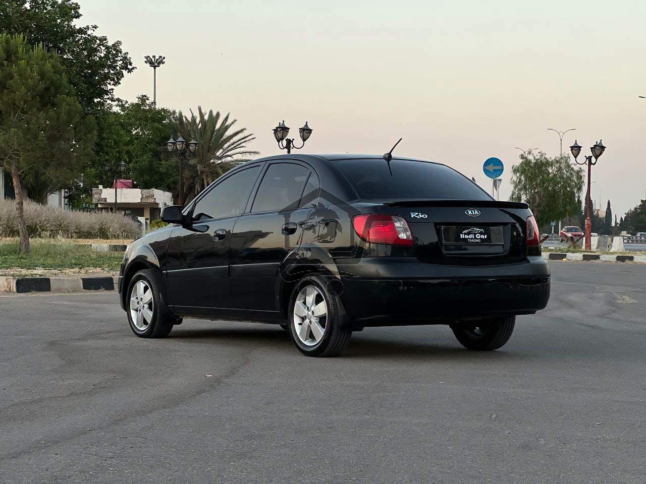 KIA RIO 2009 - الصورة 2