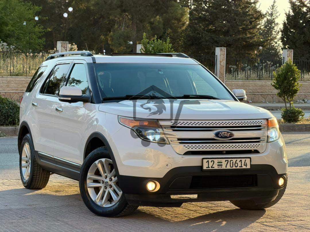 Ford Explorer 2015 - الصورة 1