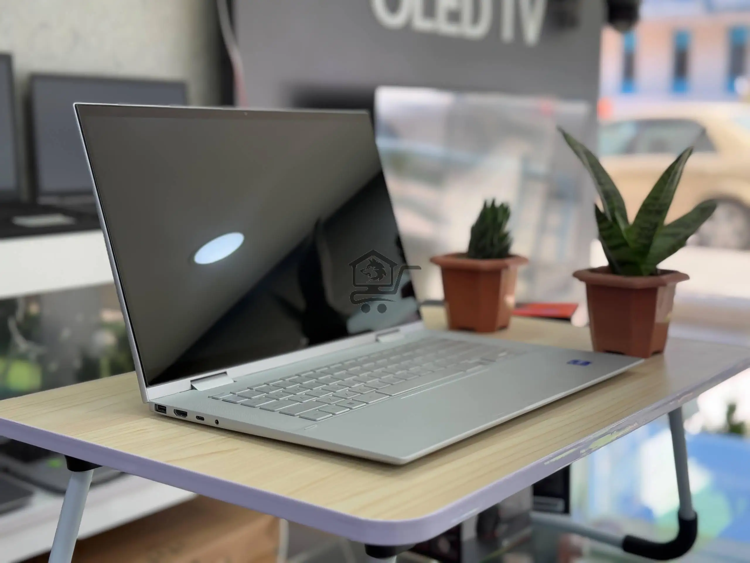 HP Envy x360 Convertible 15 - الصورة 1