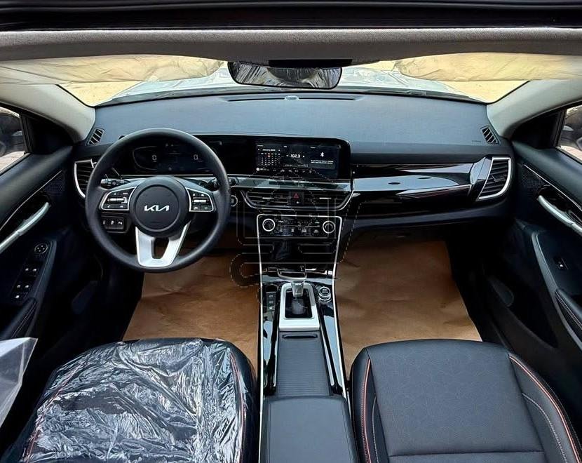 Kia Seltos 2025 - الصورة 6